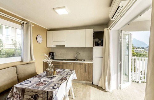 Manerba del Garda House | Onda Blu by Interhome