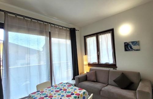 Castro Apartment | Onda del lago Mountain Lake Iseo Hospitality