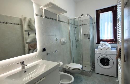 Castro Apartment | Onda del lago Mountain Lake Iseo Hospitality