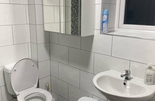 Roath Apartment | One bed Apartment