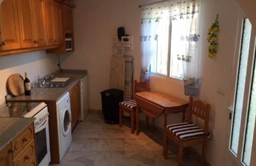 Alcalali Apartment | One Bed Apartment overlooking Jalon Valley, Costa Blanca
