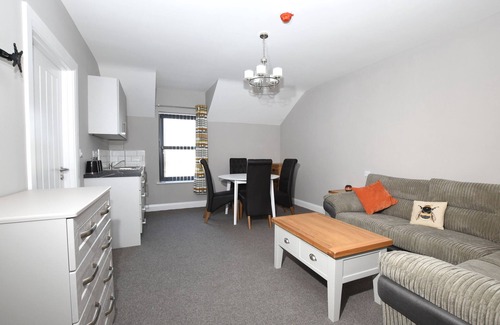 Hillsborough Apartment | One bedroom apartment - Homestead Hillsborough