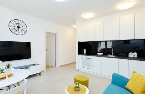Okuklje Apartment | One bedroom apartment near beach Okuklje, Mljet (A-22341-a)