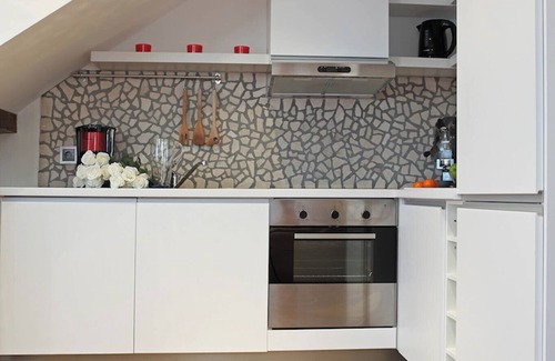 Bonnevoie Apartment | One-Bedroom Apartment (4 Adults)