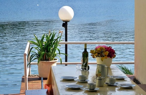 Okuklje Apartment | One bedroom apartment near beach Okuklje, Mljet (A-4912-c)