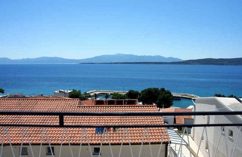 Blato Apartment | One bedroom apartment with balcony and sea view Živogošće - Blato, Makarska (A-22253-f)