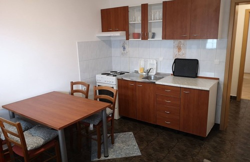 Kustici Apartment | One bedroom apartment near beach Zubovići, Pag (A-23921-b)