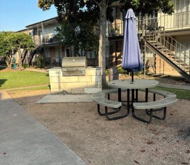 Memorial Apartment | One bedroom apartment