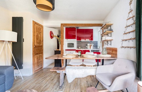 Le Planellet Apartment | One-bedroom apartment with garden