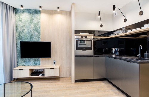City Centre Apartment | One- bedroom Apt; City Center; Balcony with Wawel Castle View