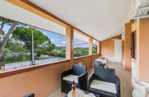 Panicale Apartment | One Bedroom Apt With Pool And Garden, Panicale, Italy