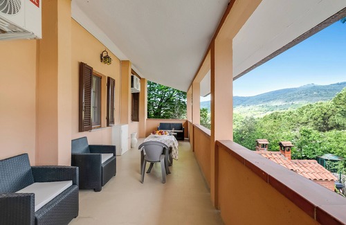 Panicale Apartment | One Bedroom Apt With Pool And Garden, Panicale, Italy