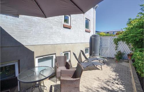 Ebeltoft House | One-Bedroom Holiday Home In Ebeltoft