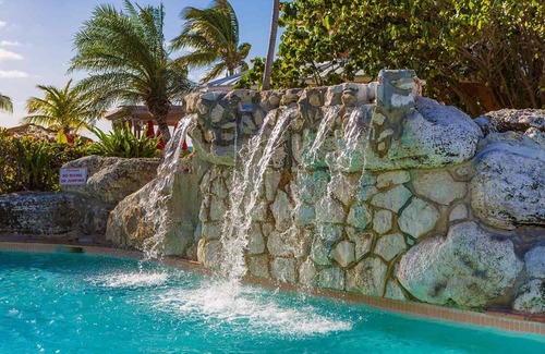 Williams Town Condo | One Bedroom Luxury Condo, Bahamas (1903637)