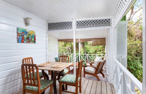 Weston Cottage | One Bedroom One Bathroom Cottage