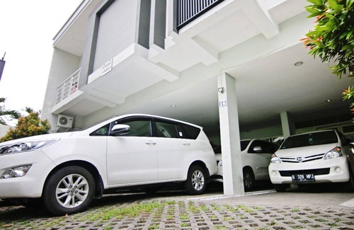 Darmo House | One-Bedroom Residence in Darmo, Surabaya