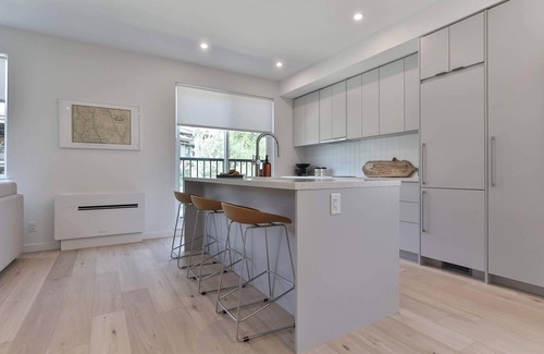 Rossland Apartment | One Bedroom | Sleeps 2 - 4 | The Crescent Condos