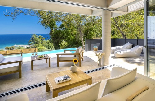 Golden Beach Villa | One-Bedroom Villa with a private, heated, infinity pool