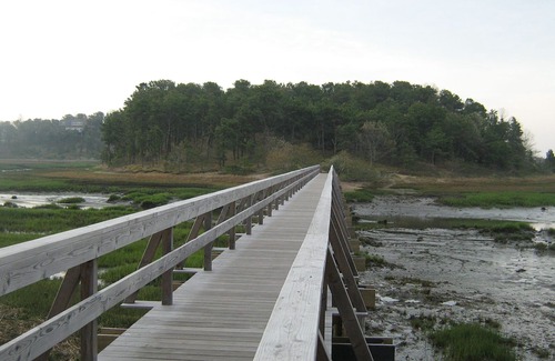 South Wellfleet Cottage | One block to Atlantic Ocean Beach IN the Cape Cod National Seashore.