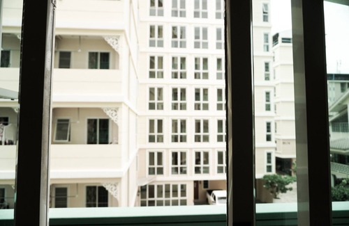 Bang Khun Phrom Apartment | One Deves
