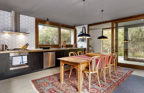 Merricks Beach House | One-Dunny Beach House