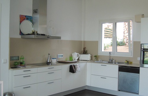 Binisafua Villa | One-family house garden, Pool, Garage, 3 bedrooms, Great luxury