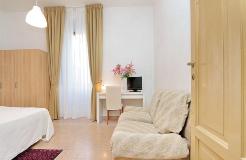 Tor Sapienza Apartment | One night a dream