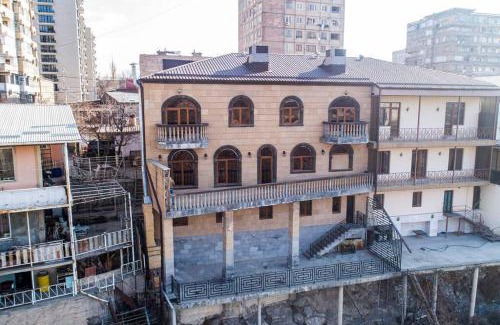 Arabkir Villa | One-of-a-kind Home with a Million Dollar View