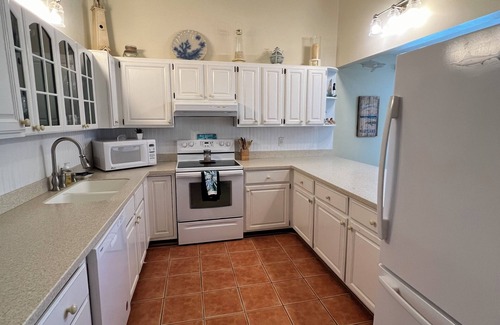 Caine Woods House | One-Of-A-Kind, single family home at the beach!
