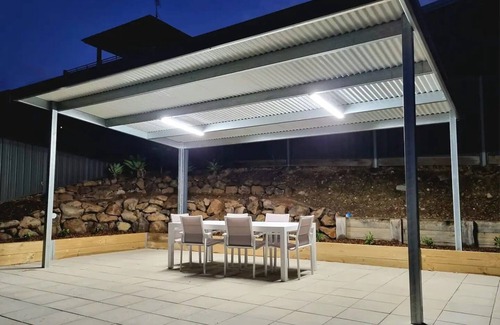 Malua Bay House | One of Malua Bay's BEST: Large modern home