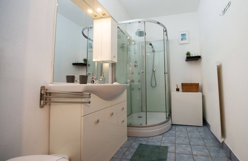 Viganello Apartment | One-room apartment Lugano - central and convenient with covered car park