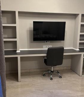 Aubing-Sud Apartment | One-Room Studio Apartment - S8 Direct from Airport and 15 minute from Oktoberfest