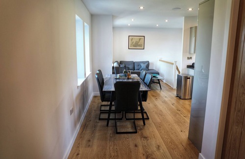 Glen Kyles House | ONE SEA, pet friendly, country holiday cottage in Leverburgh