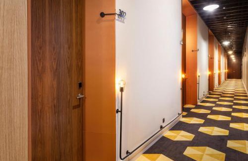 Egia Hotel | One Shot Tabakalera House