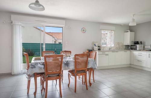 La Plaine-sur-Mer House | One-storey house for - quiet for six persons