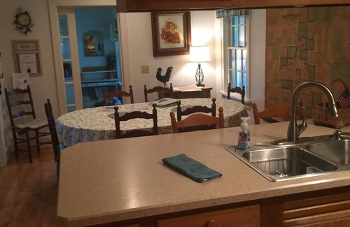 Trumansburg House | ONE WEEK OPEN!~ July 26th- August 2nd Family Friendly Iconic Country Estate