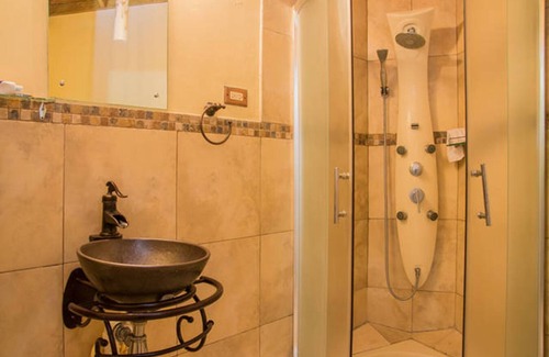 Eastwood Park House | One32 Guest House
