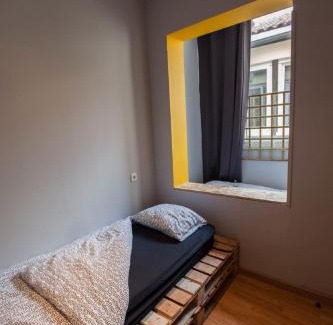Sol Hostel | Onefam Sungate