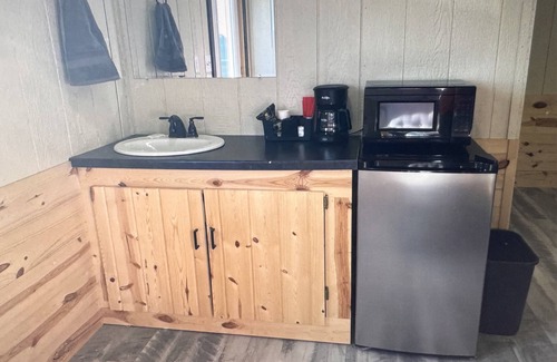 Tuthill Cabin | O’Neill Venture’s Bunk Cabin with WIFI