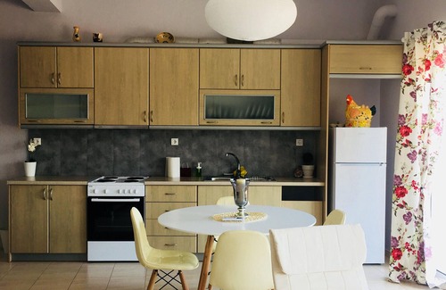 Chalcis Apartment | oneiropagida, Dream Catcher