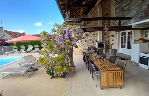 Roffey House | Only for you : house 4 * near Chablis 2h Paris, private heated pool, SPA, air c
