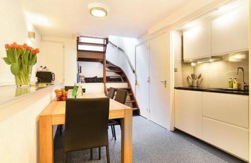 De Weteringschans Bed & Breakfast | Only Friends