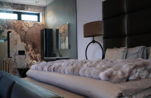 Noord Villa | Onyx Home by Platinum Homes