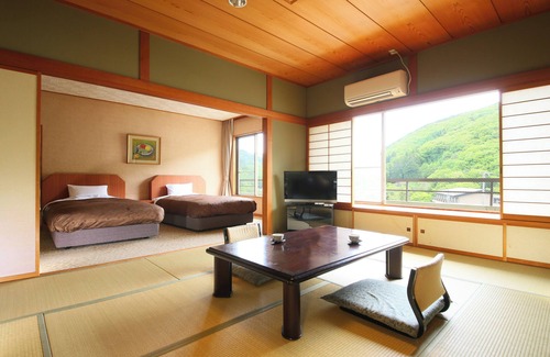 Kakeyu Hot Springs Hotel | Ooedo Onsen Monogatari Shinshu Kakeyu