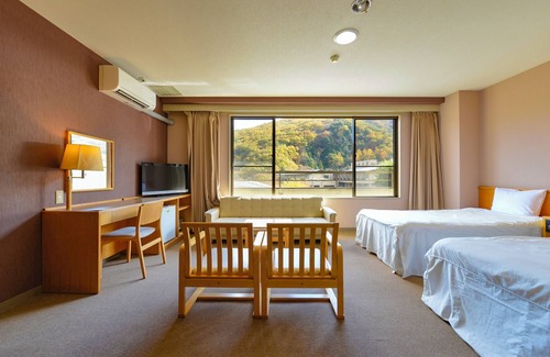 Kakeyu Hot Springs Hotel | Ooedo Onsen Monogatari Shinshu Kakeyu