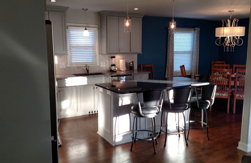 Mission House | Open Floor Plan 2 Bdrm-Private Home in Mission, KS-video tour-3rd picture
