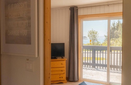 Ucluelet Hotel | Open Studio Kitchenette | #3