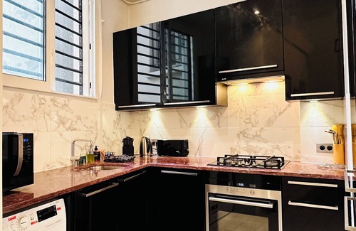 Vivienne Apartment | Opera/louvre Luxury 2bd/2bth APT With Elevator