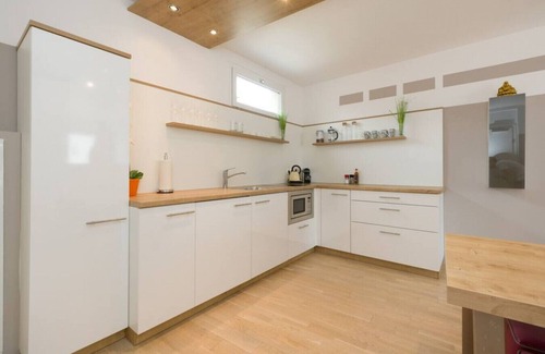 Wieden Apartment | Opera Top 16 Downtown Apartment - Christian Apartments