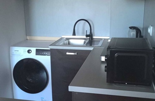 Kvartal Noviya Grad Apartment | Opersite Morris Bar, near Gondola